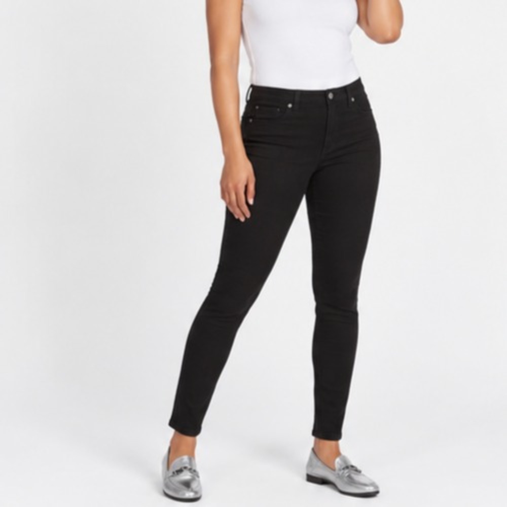 HUE Womens Ultra Soft Denim Leggings Size S Black High Rise Stretch 29in NWT